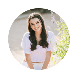 Amera Finnie Headshot